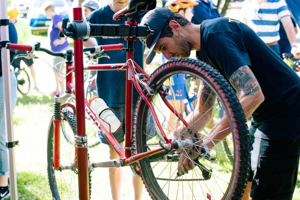 Learn to maintain your bike (intermediate) - Free Event